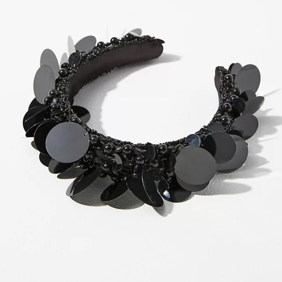 Anthropologie Accessories - Anthropologie Llani BLAVK headband new with tags